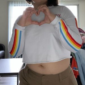 Long Sleeve Crop Top Happy 🤍